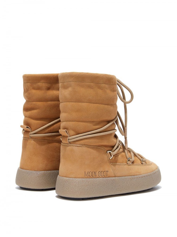 Moon boots suede hotsell